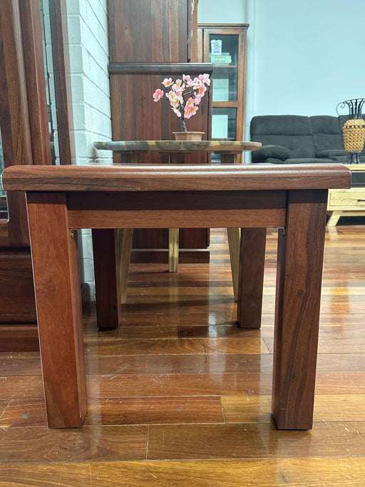 Jarrah Donnelly lamp table - Direct Furniture Warehouse