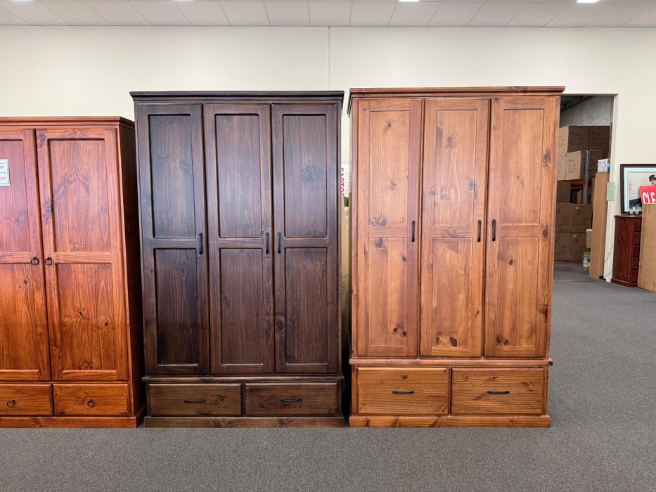 Jason 3Dr/2Drw Wardrobe (Black Andi Handles) - Direct Furniture Warehouse