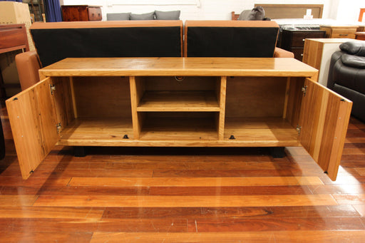 Lynwood Chestnut 2 Door TV Unit - Direct Furniture Warehouse