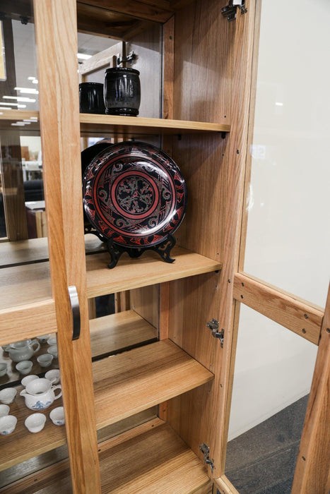 Oak Dampier 2Dr/2Drw Display Cabinet - Direct Furniture Warehouse