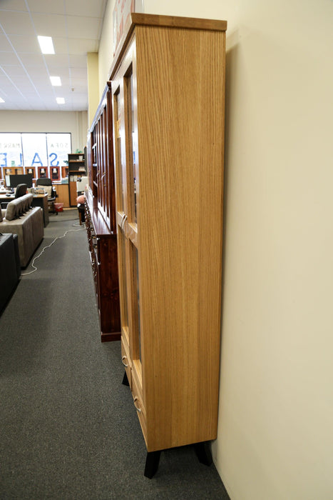 Oak Dampier 2Dr/2Drw Display Cabinet - Direct Furniture Warehouse