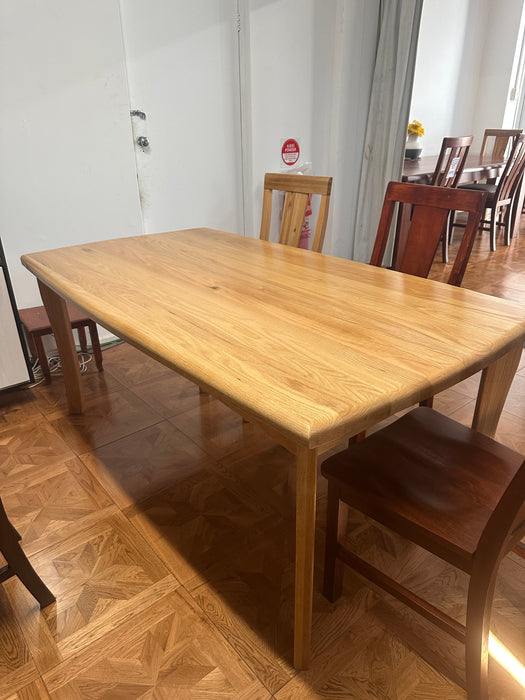 Oak 1800 Dining Table (clearance)