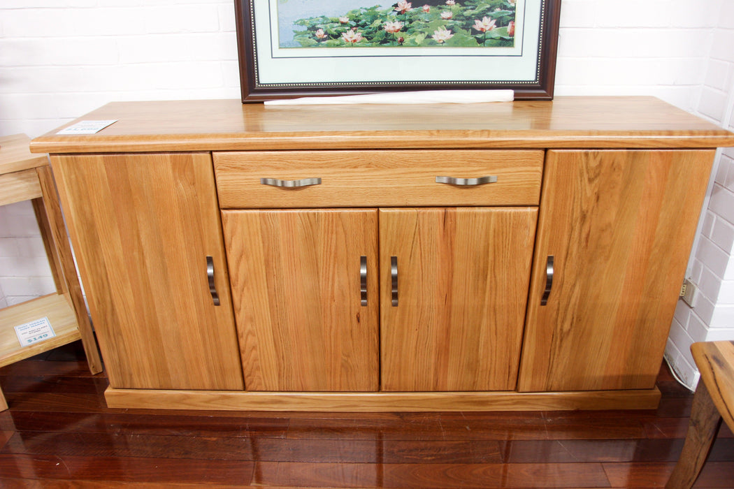 Santros Oak 4DR/1DRW Buffet - Direct Furniture Warehouse